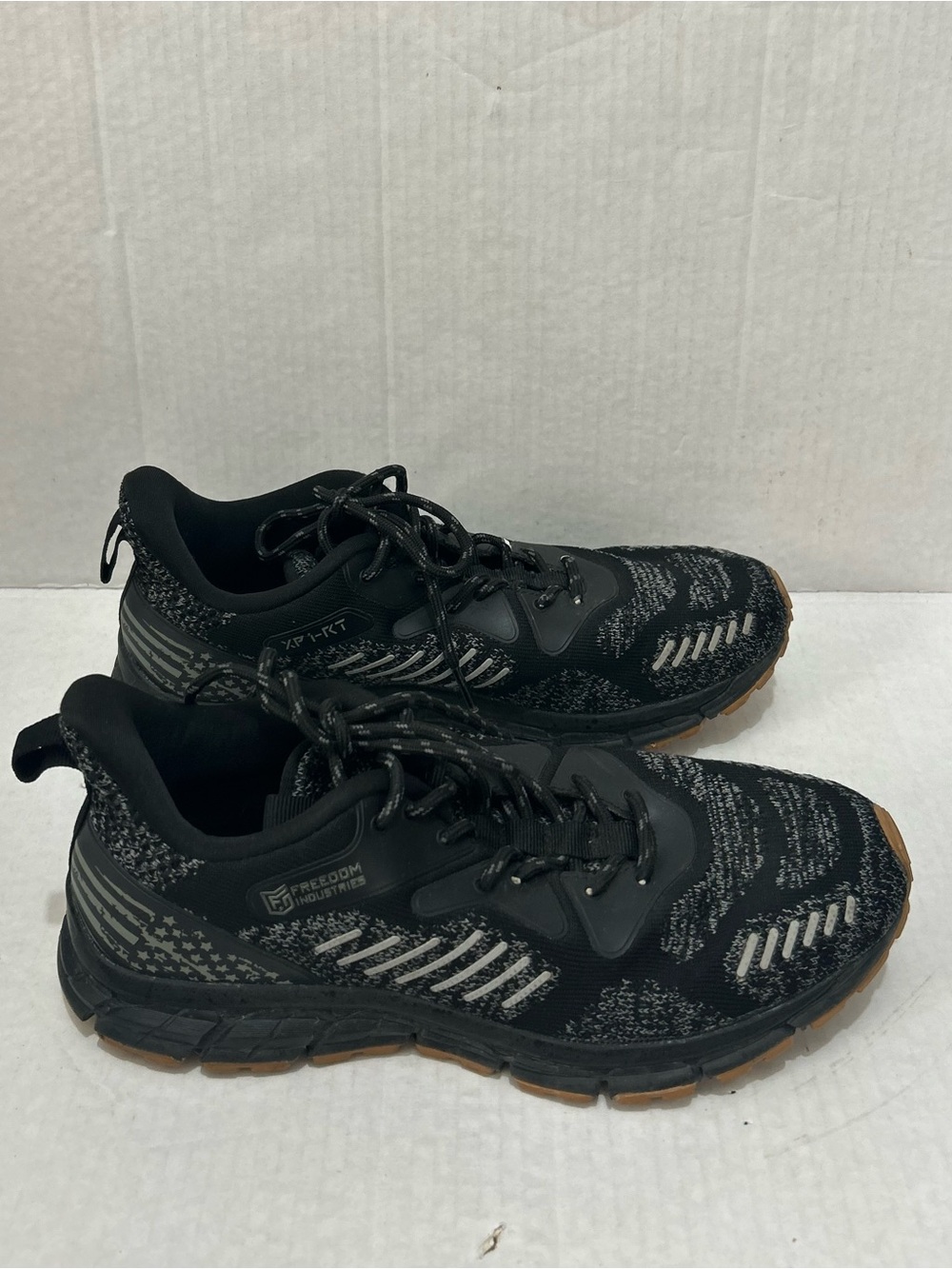 Freedom Industries XP1-RT Mens
Sz 9 Shoes Black Gum
American Crossfit Running